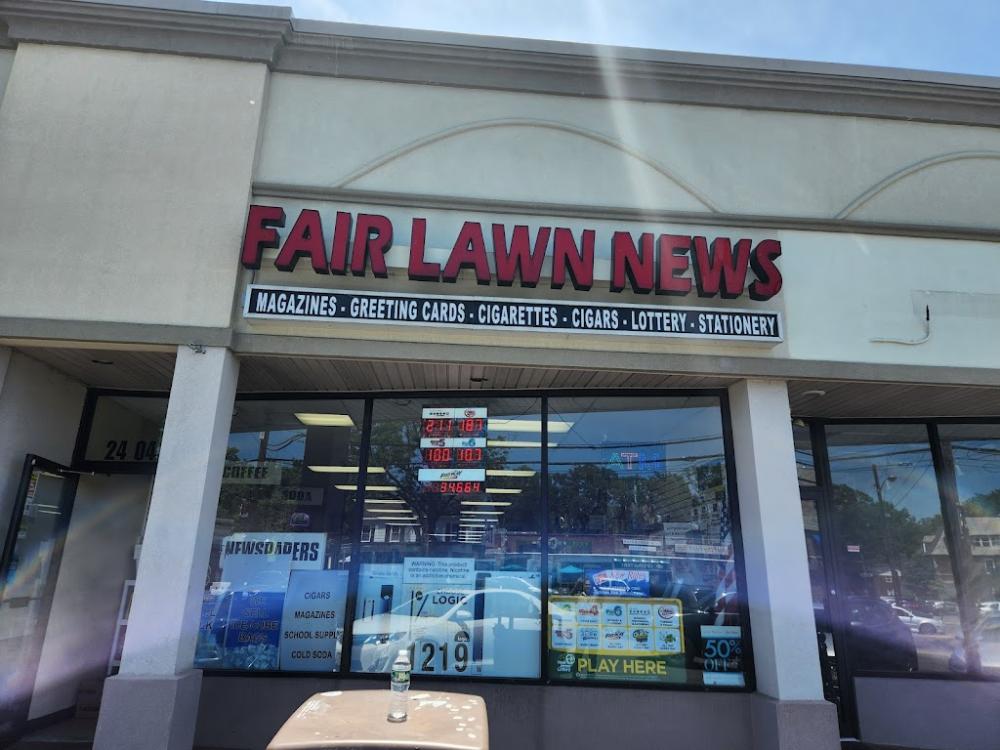 Fairlawn news/Pipe & Tobacco Shop